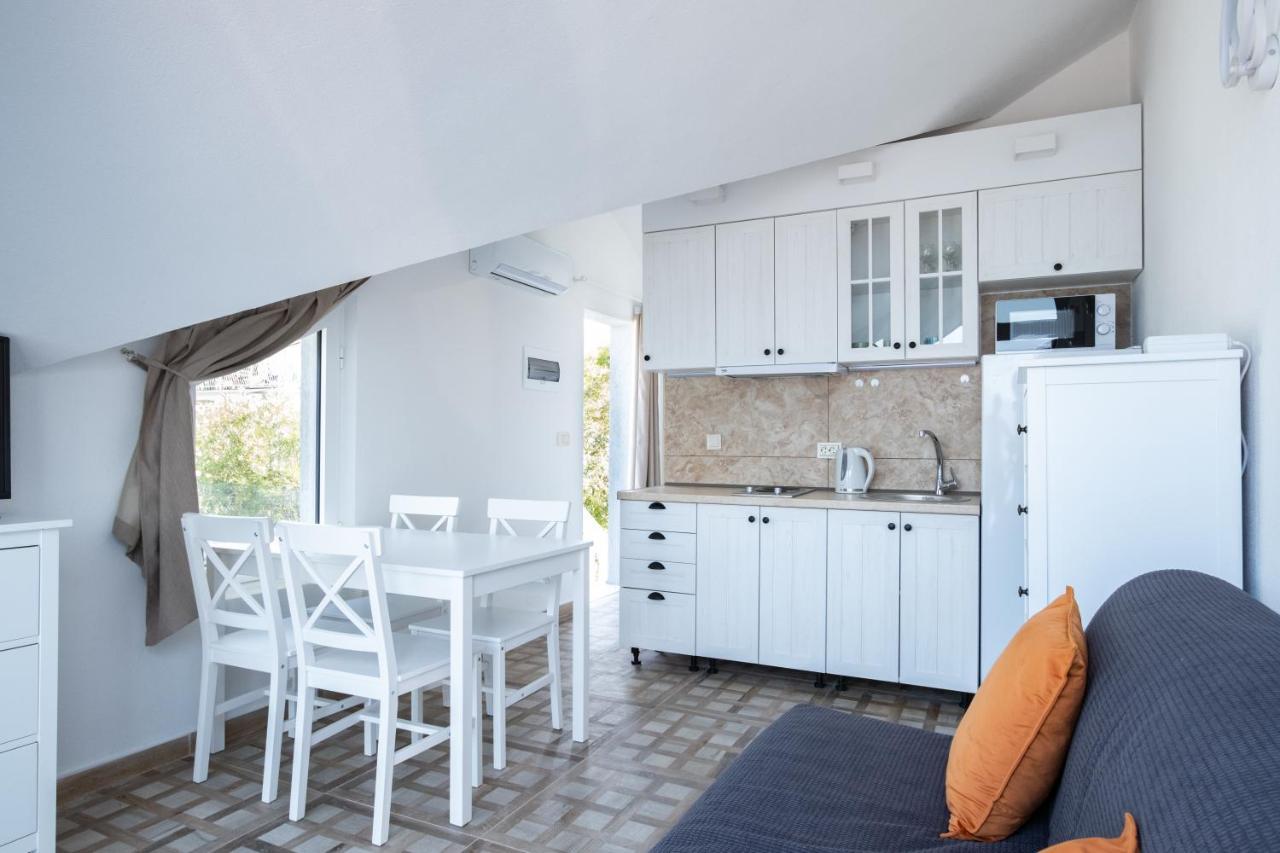 Boka 2 Apartamento Krasići Exterior foto