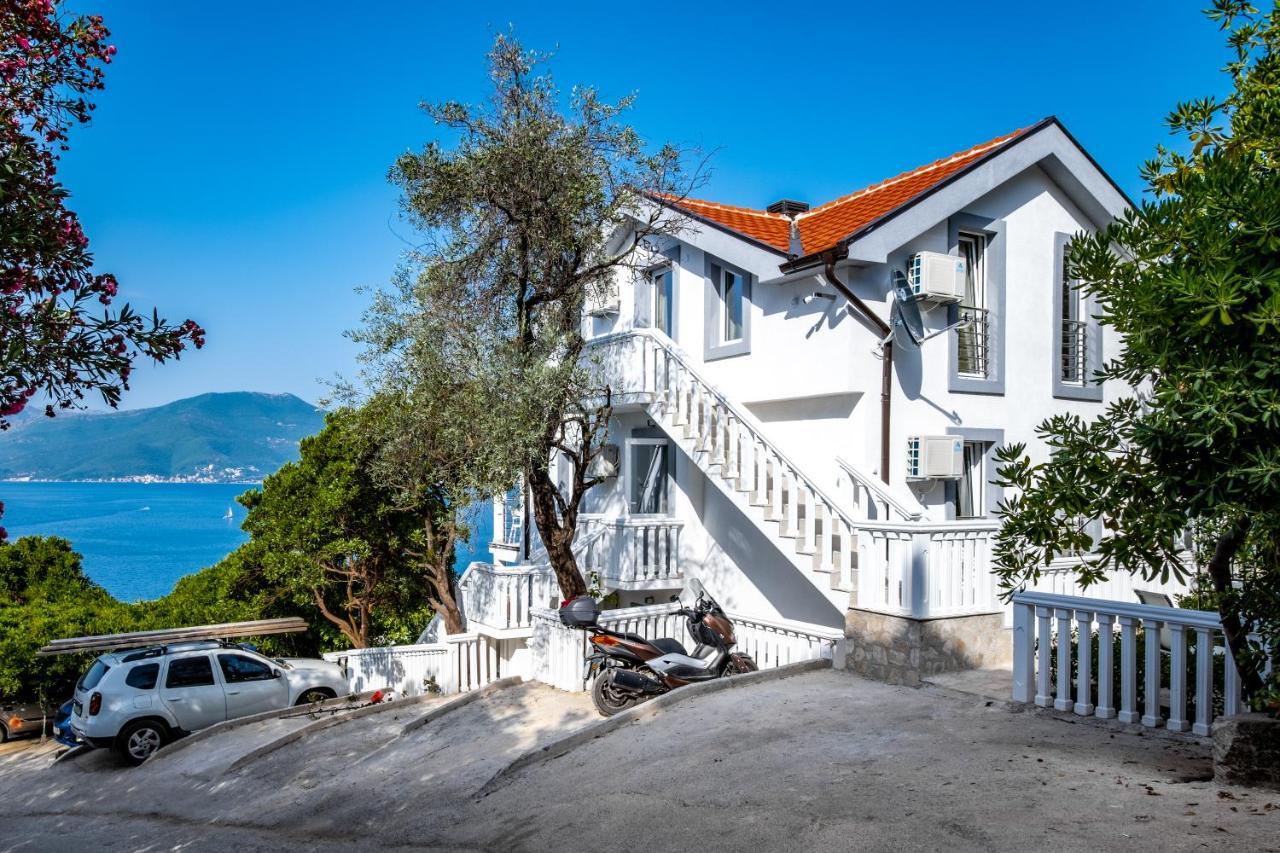 Boka 2 Apartamento Krasići Exterior foto