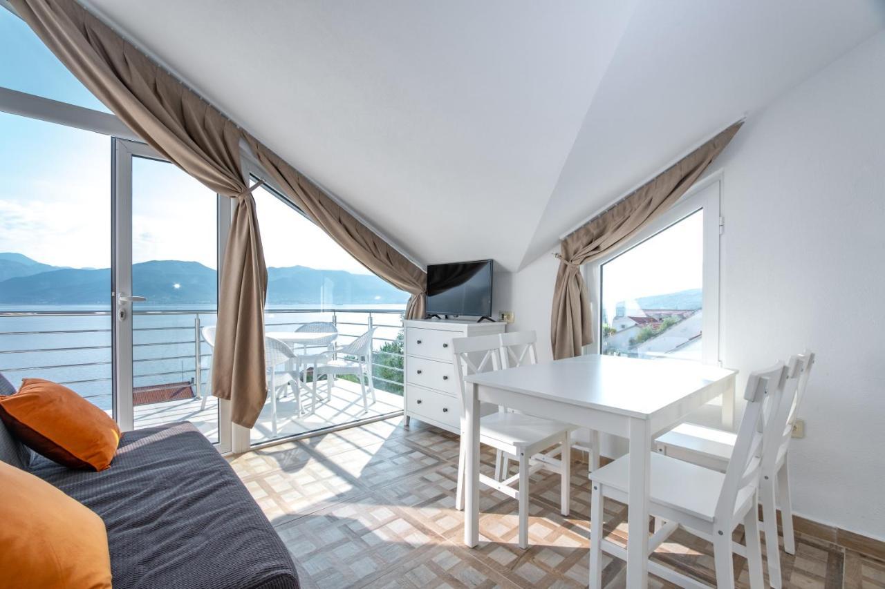 Boka 2 Apartamento Krasići Exterior foto