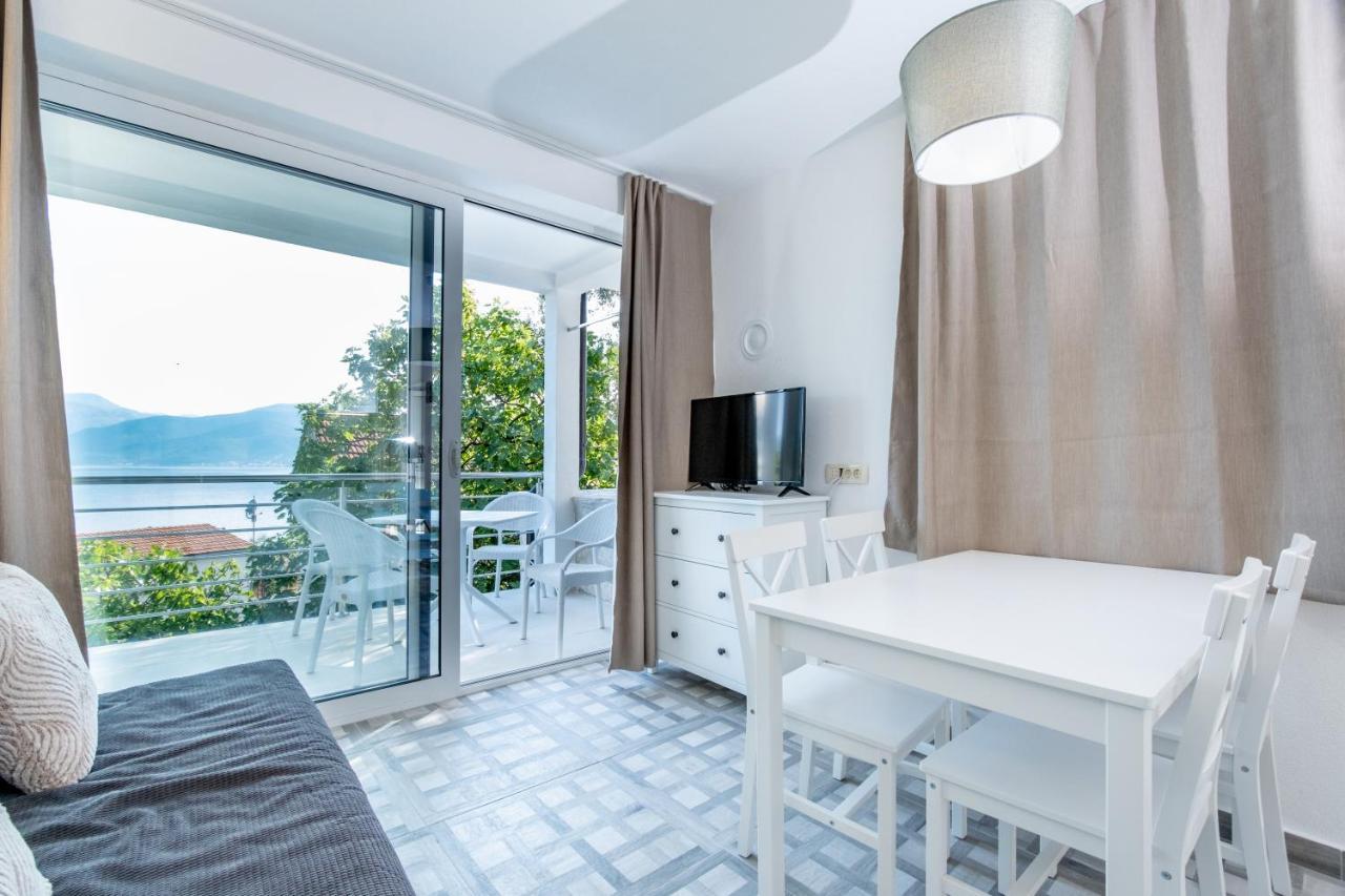 Boka 2 Apartamento Krasići Exterior foto
