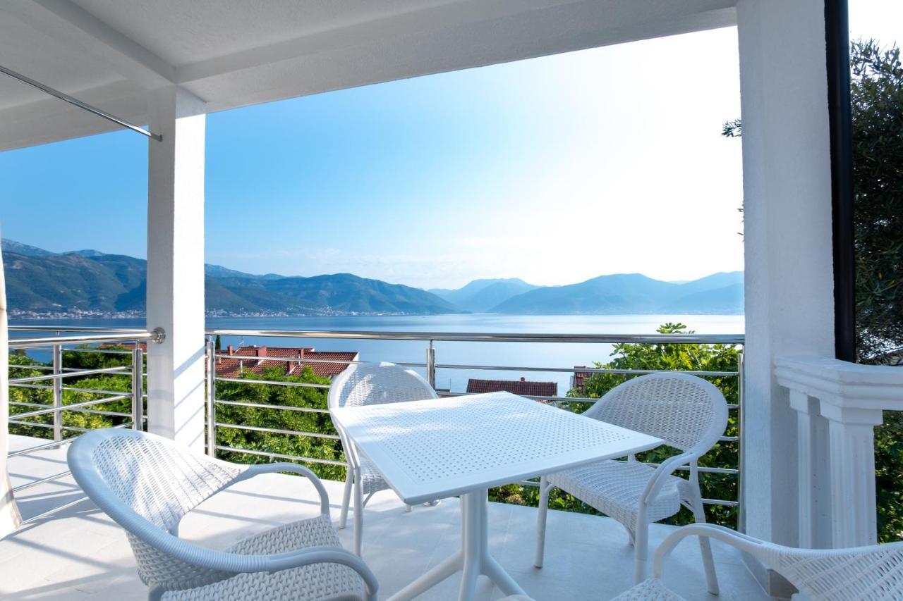 Boka 2 Apartamento Krasići Exterior foto
