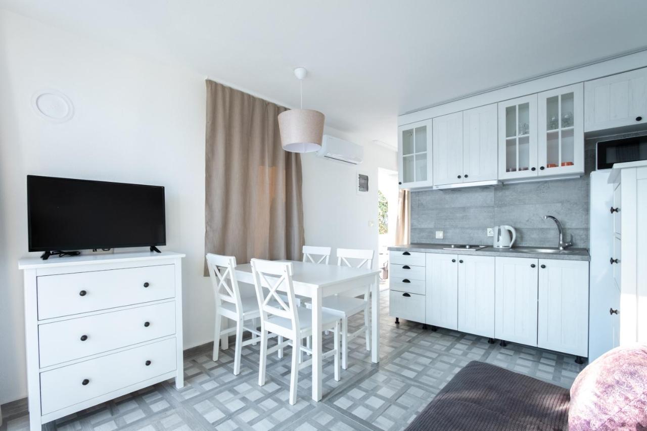 Boka 2 Apartamento Krasići Exterior foto
